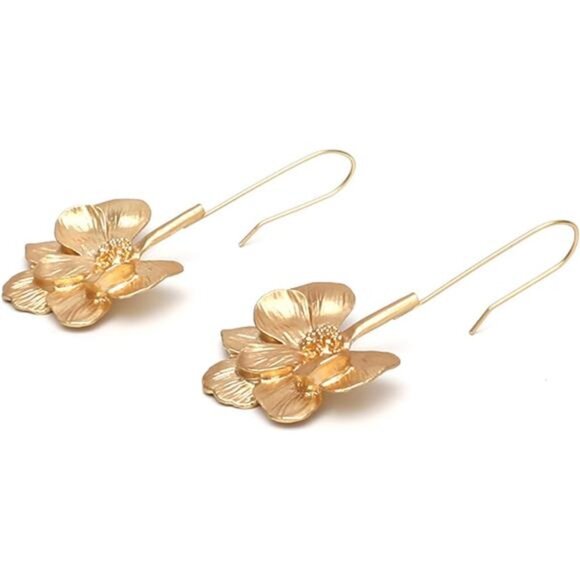 Elegant Flower Floral Stud Earrings – Lightweight, Dangle Petal Design - Picture 3 of 6